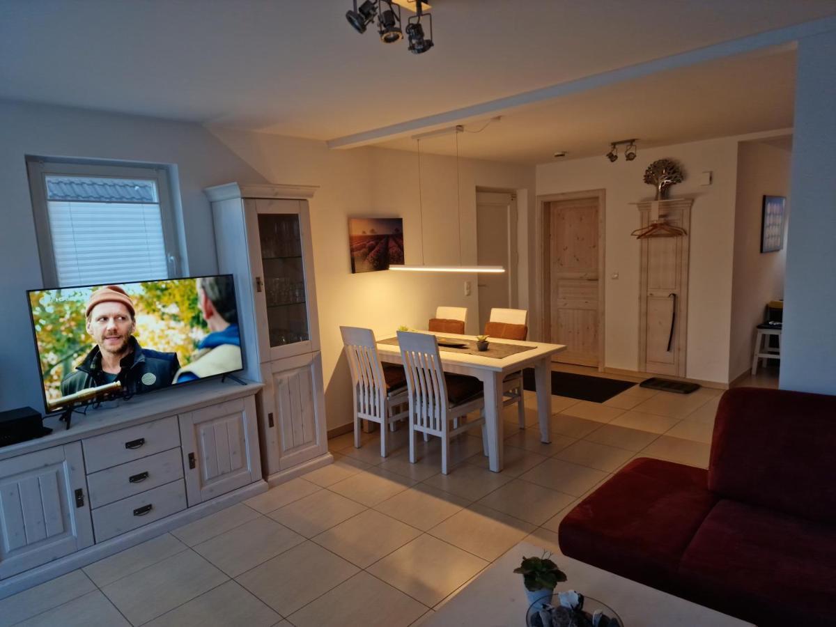Haus Sandra Glowe Exteriör bild